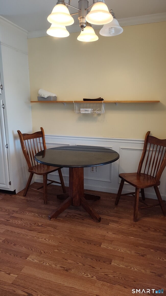 Building Photo - 15 Bon Air Ave