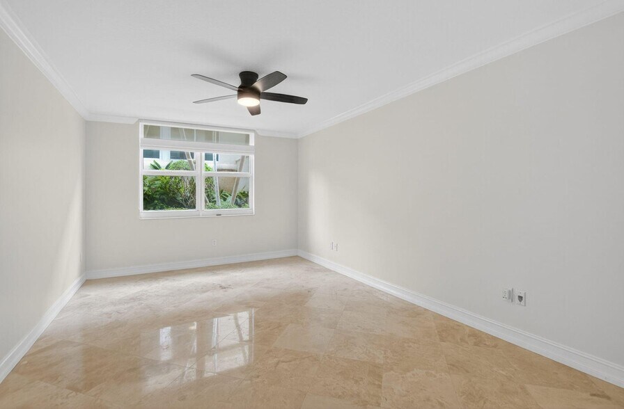 Building Photo - 99 SE Mizner Blvd