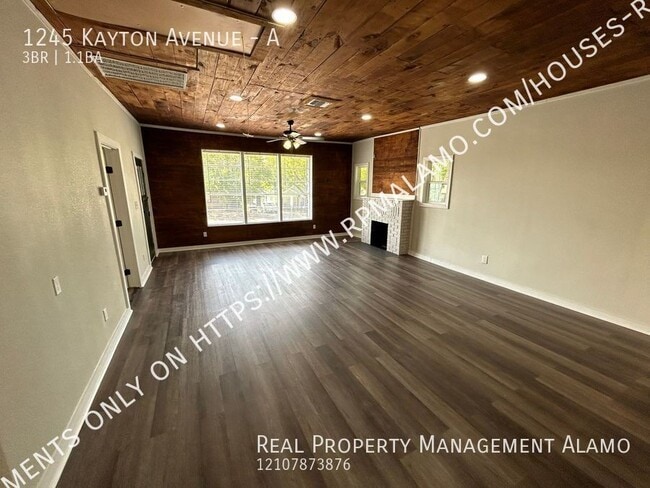 Building Photo - 1245 Kayton Ave