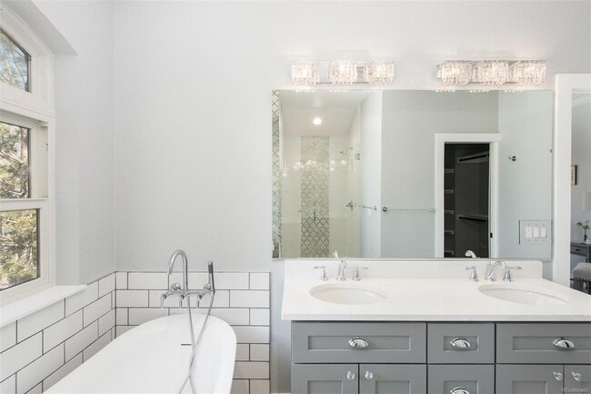 Building Photo - 3700 W 49th Ave