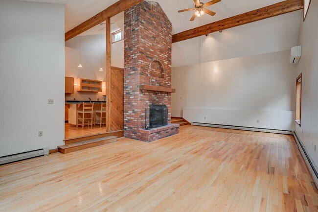 Building Photo - 57 Fawn Dr