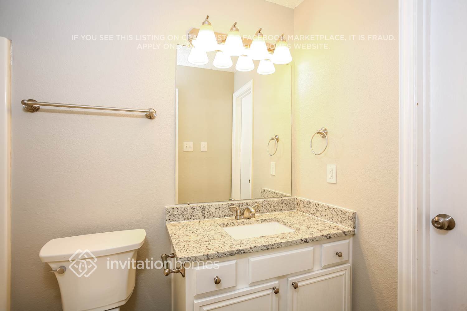 Building Photo - 1047 Waterview Dr