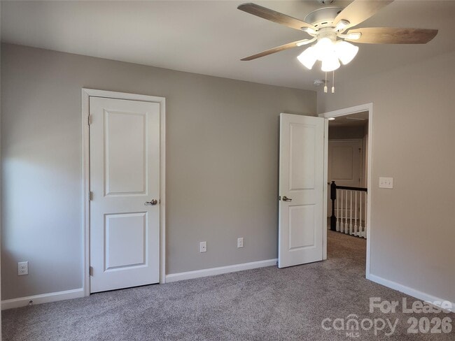 Building Photo - 2520 Alyssa Ln