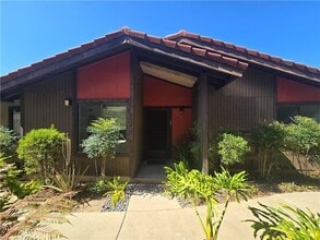 Building Photo - 181 S Hollenbeck Ave