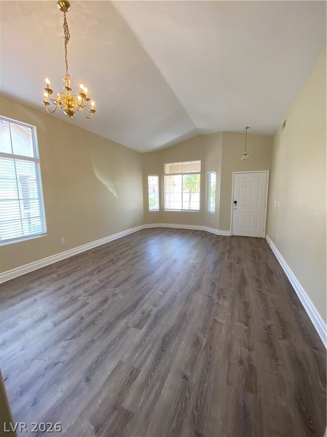 Building Photo - 824 Sparkle Ray Ave