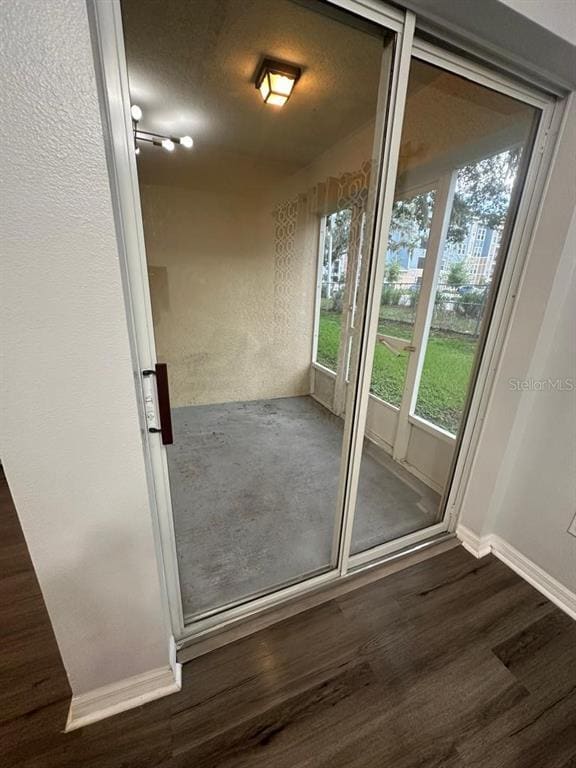 Building Photo - 2762 Club Cortile Cir