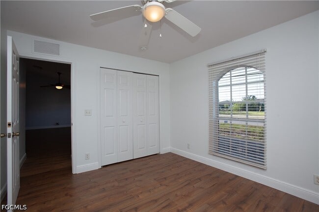 Building Photo - 2507 Embers Pkwy W