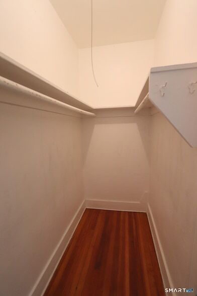 Building Photo - 814 Orange St