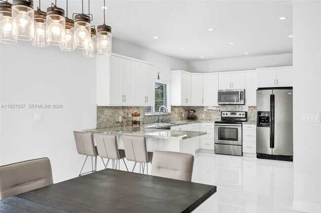 Building Photo - 1102 Meadow Lark Ave