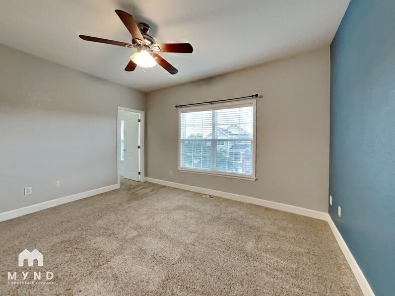 Building Photo - 3759 S Dayton Way