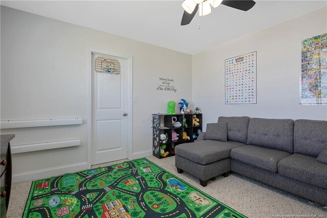 Building Photo - 688 Stonebriar Ave