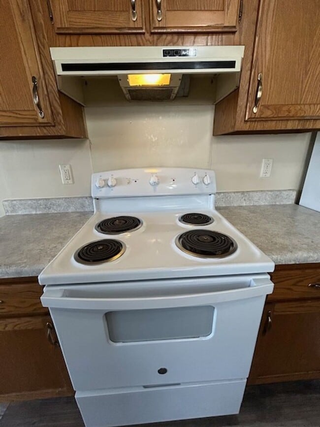 Building Photo - Call Property Manager Tonia Rollins for more information (501)626-9917