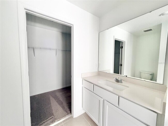 Building Photo - 3666 Hardman Dr