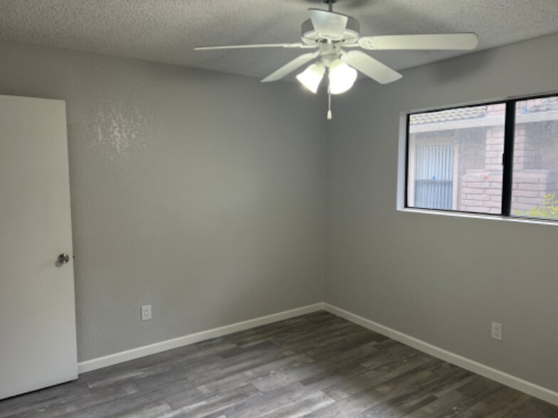 Building Photo - 5641 Passero Way