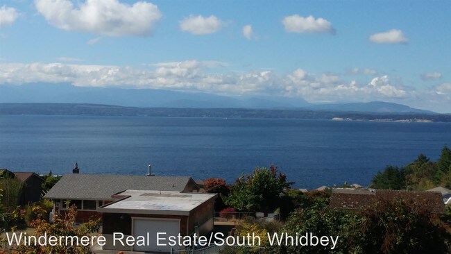 Building Photo - 684 Windmill Dr