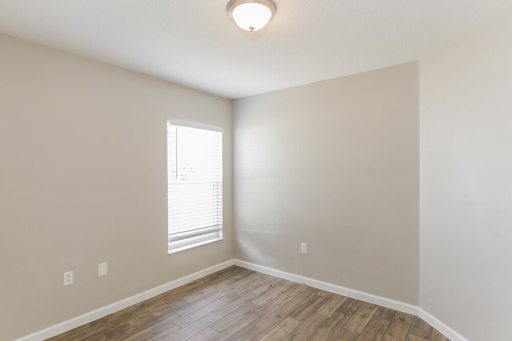 Building Photo - 22726 Sills Loop