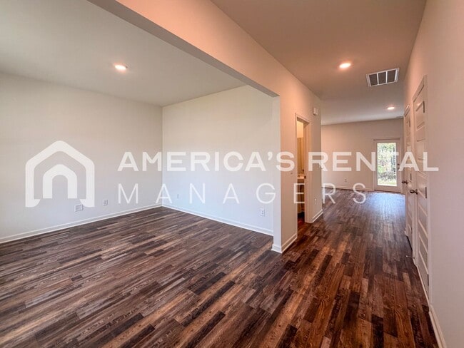 Building Photo - Coming Soon!! Available to View NOW!!! DEP...