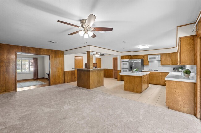 Building Photo - 5314 Manor Creek Ln