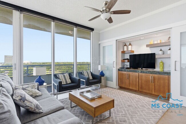 Building Photo - 2060 Beach Blvd