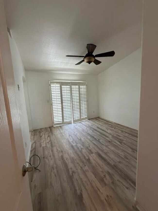 Building Photo - 2208 Rugged Mesa Dr