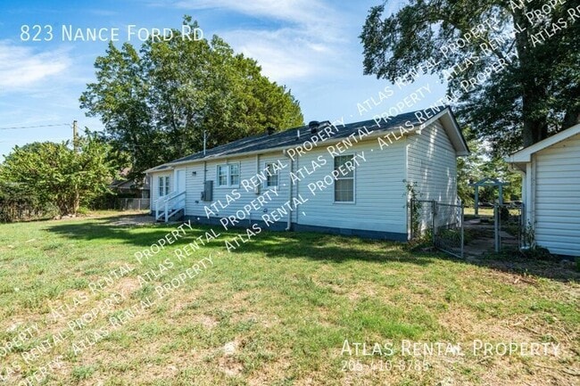 Building Photo - 823 Nance Ford Rd SW