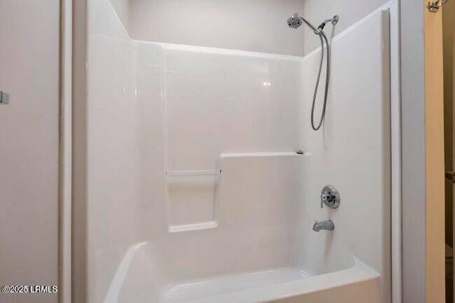 Building Photo - 1 Wateree Ct