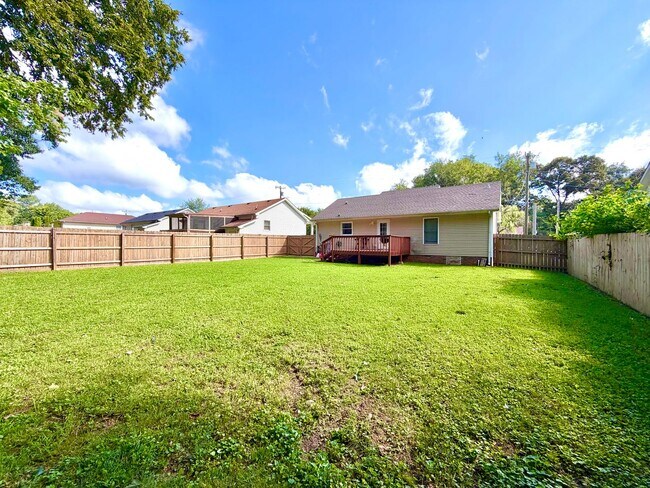 Building Photo - 783 Princeton Cir