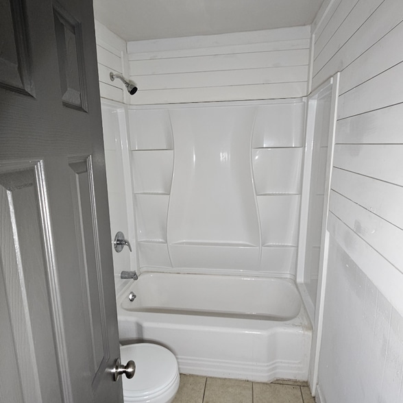 Building Photo - 415 Lapsley Ave