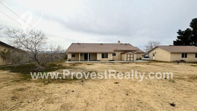 Building Photo - 14871 Apple Valley Rd