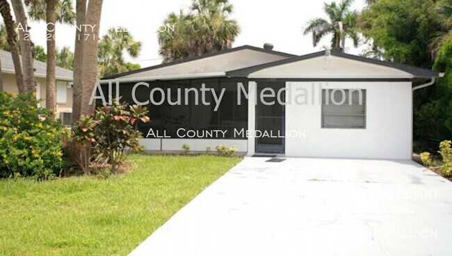Primary Photo - One Room Efficiency Suite in Naples, Florida