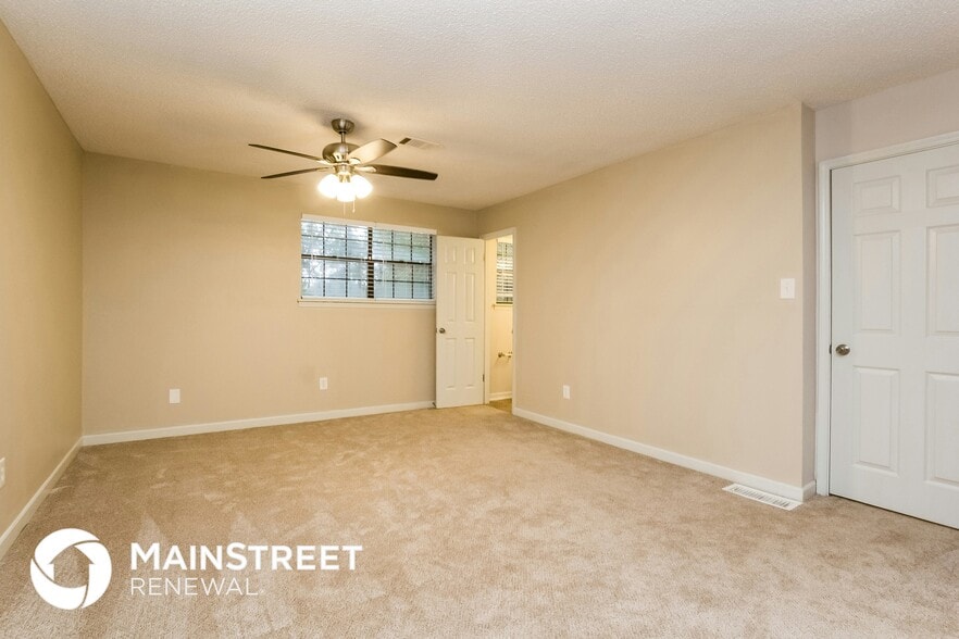 Building Photo - 5845 S Quail Dr