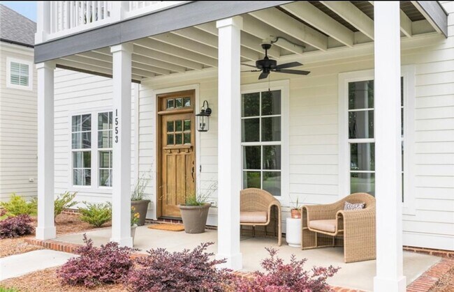 Building Photo - Modern 3-Bedroom, 3-Bath Home in Winston-Salem