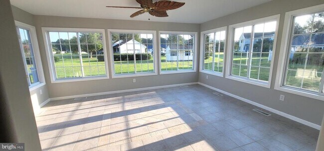 Building Photo - 23853 Neptunes Ct