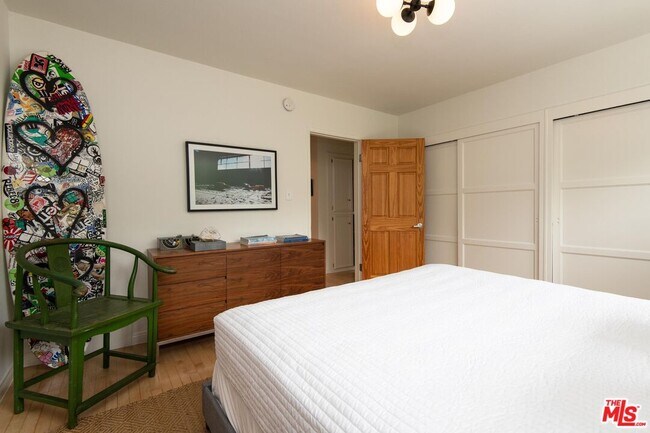 Building Photo - 11670 Sunset Blvd