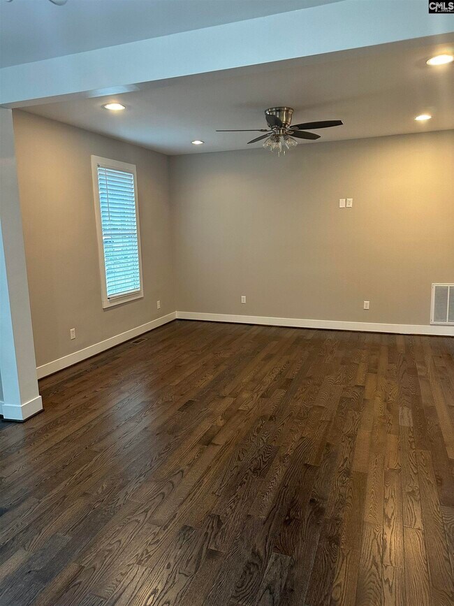 Building Photo - 2209 Harper St