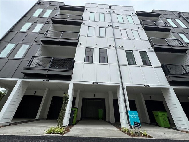 Building Photo - 371 Grant Cir SE