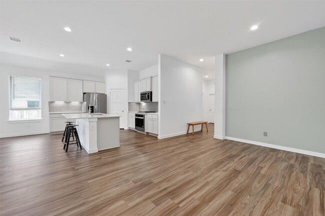 Building Photo - 13304 Big Sky Ct