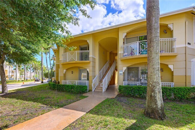 Building Photo - 8964 W Flagler St