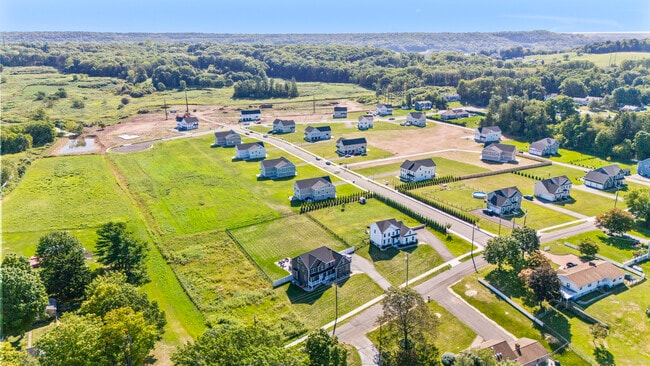 Building Photo - 9 June Dr