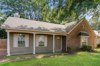 Building Photo - 6651 Elmore Woods Cove