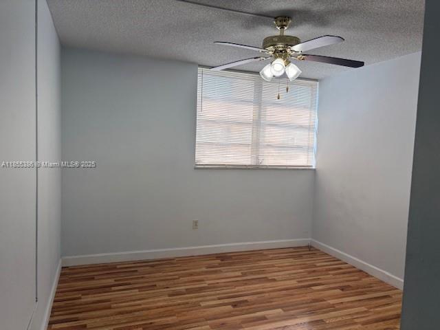 Building Photo - 8893 Fontainebleau Blvd
