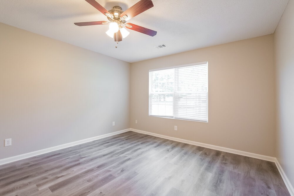 Building Photo - 955 Sugar Valley Rd SW