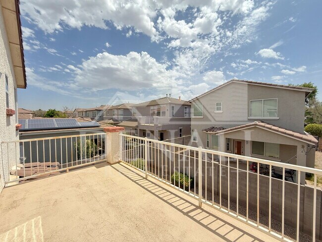 Building Photo - 1275 E Marcella Ln
