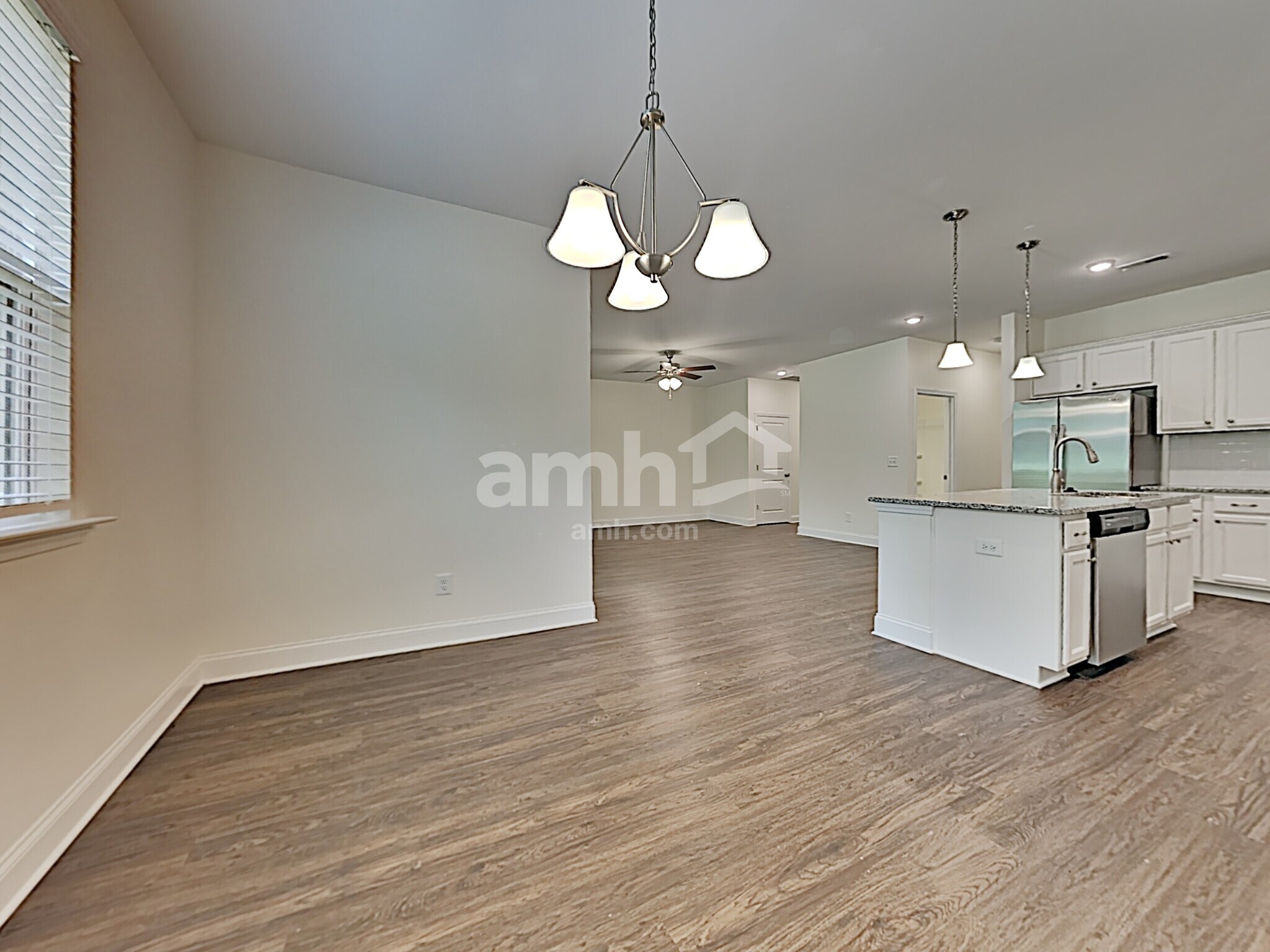 Building Photo - 147 Pullen Dr