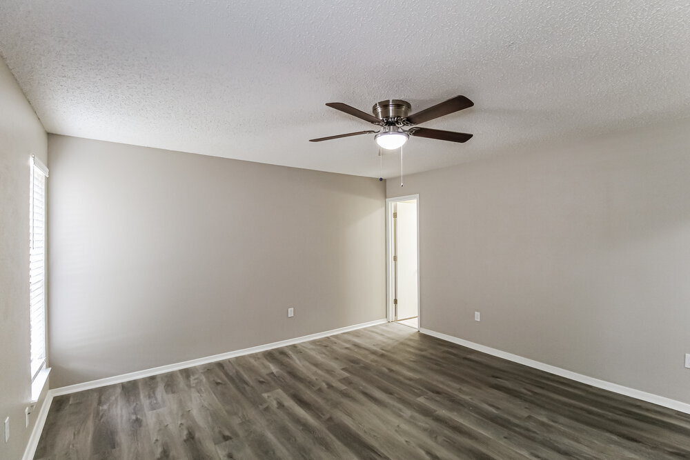 Building Photo - 6628 Brookdale Dr