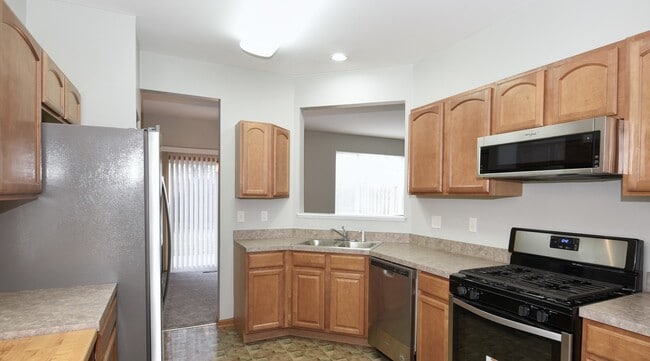 Building Photo - 1807 S Wentworth Cir