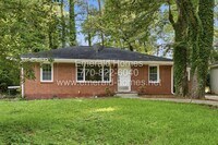 Building Photo - 2801 Mitchell Dr