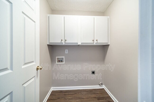 Building Photo - 50 Camerons Way