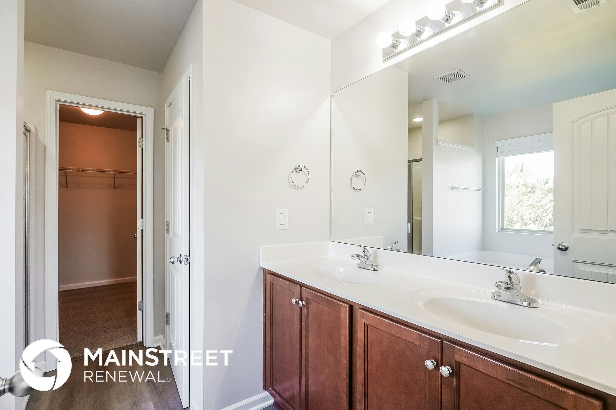 Building Photo - 6436 Cheshire Cove Dr