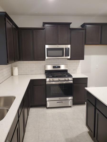 Building Photo - 6404 Gunflint Dr